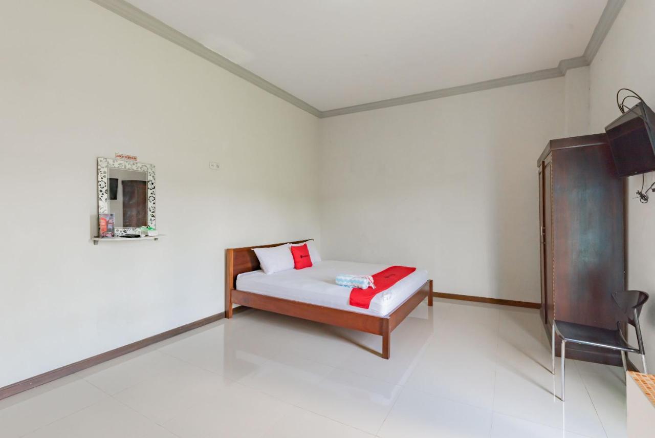 Reddoorz Near Gor Sempaja Samarinda Otel Dış mekan fotoğraf