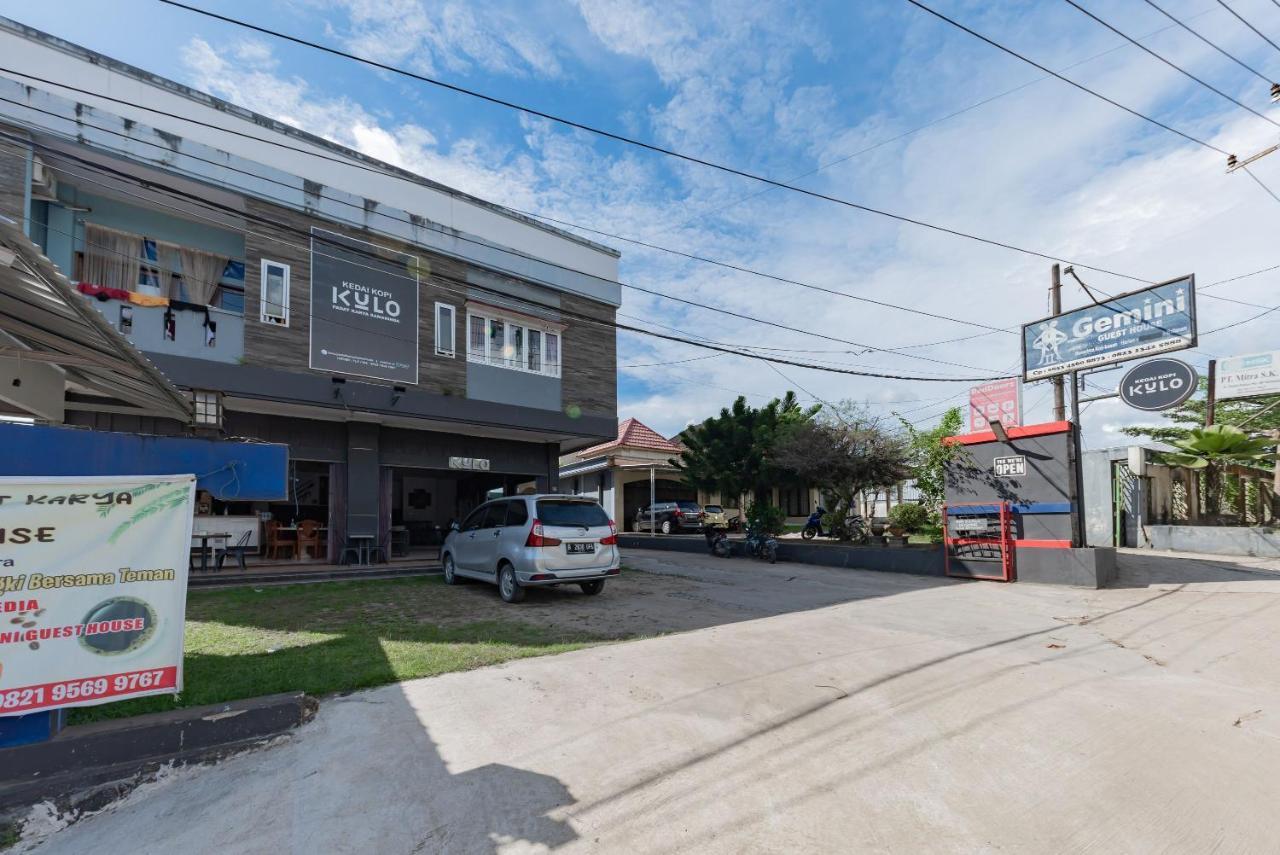 Reddoorz Near Gor Sempaja Samarinda Otel Dış mekan fotoğraf