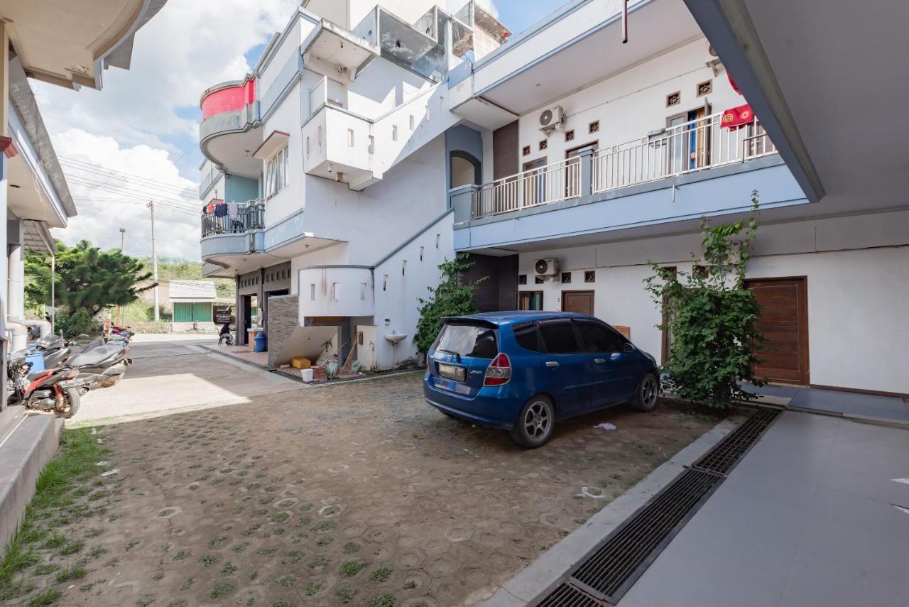 Reddoorz Near Gor Sempaja Samarinda Otel Dış mekan fotoğraf